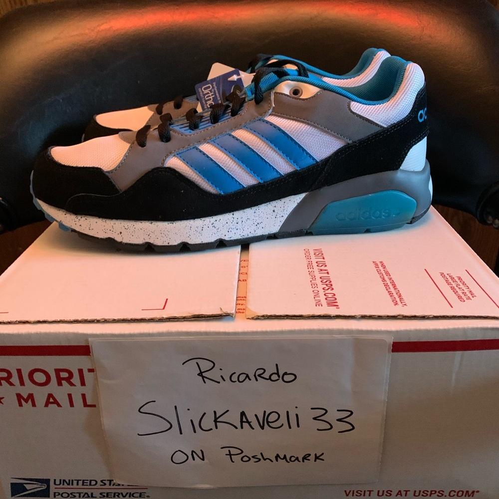 NWOB ADIDAS NEO MEN'S RUN9TIS SIZE 10.5 - Picture 6 of 6